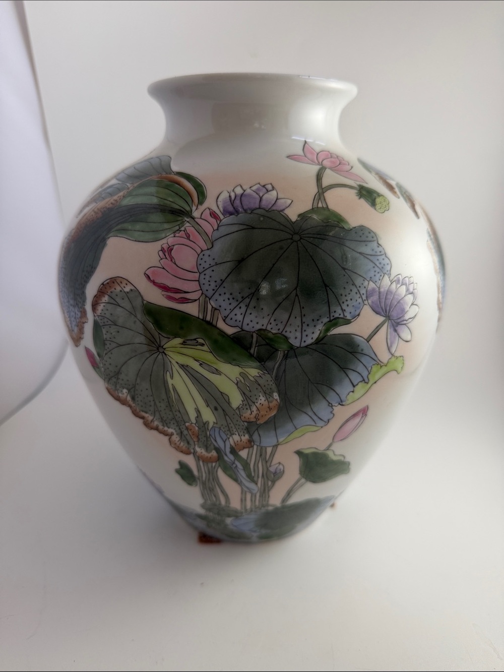 Vintage Macau Ginger Vase Lillies lotus flowers 9”